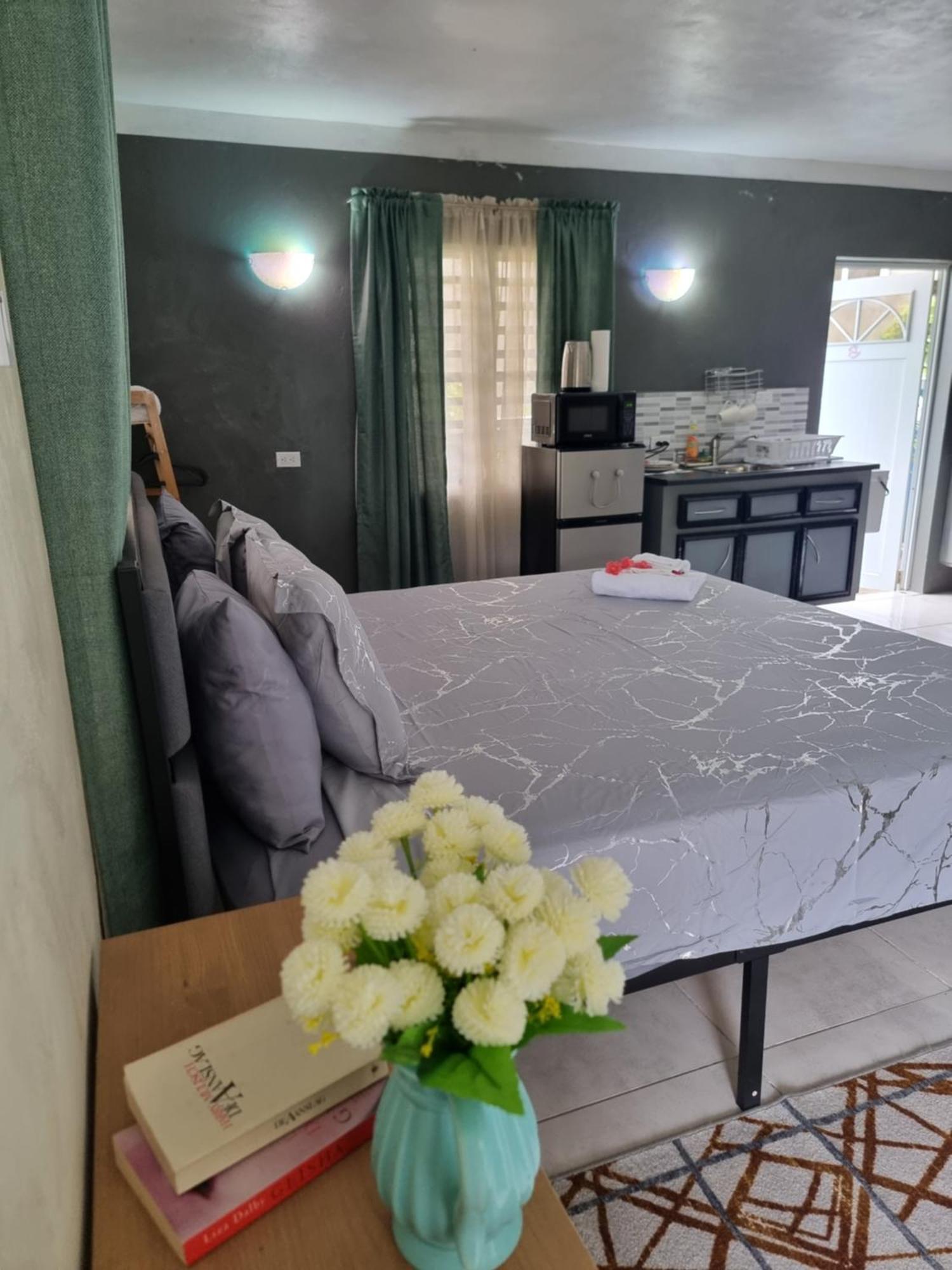 Cattleya Flor Hotel โอรันเยสตัด ภายนอก รูปภาพ